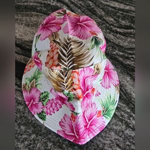 DIVAS LiMiTED Floral Pink and Green Hat